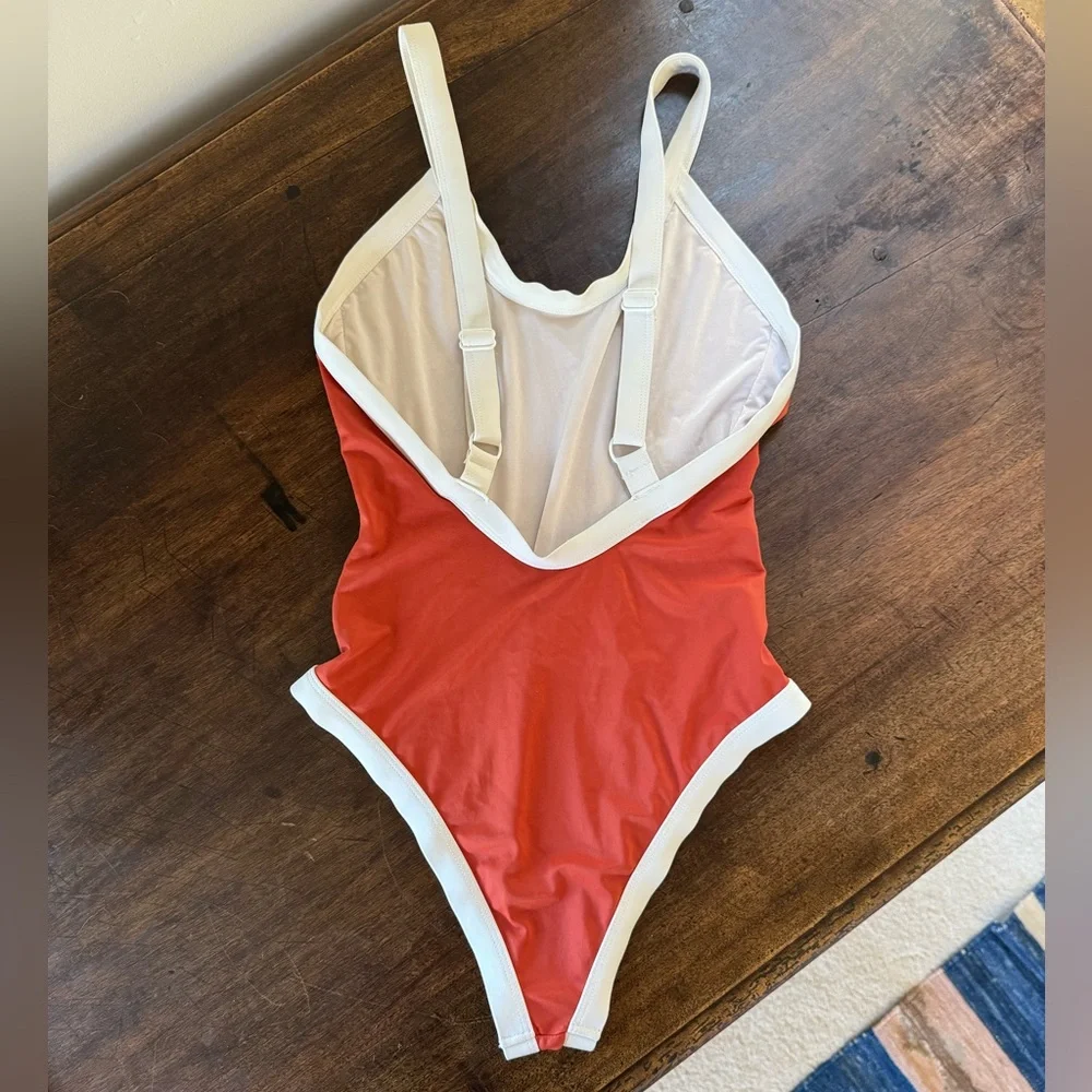 Retro red swimsuit RVCA - Picture 2 of 4